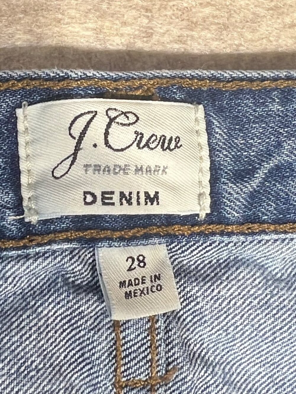 J.Crew Trademark Denim Medium Wash Mid Rise Jean Shorts 28" Waist - Picture 4 of 4